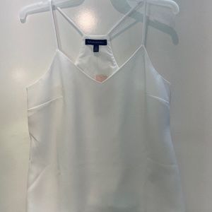 Women’s halter v neck top